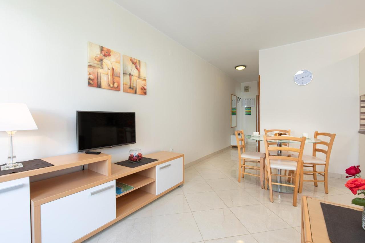 Apartments Dujmovic Ivo 2 Baška Esterno foto
