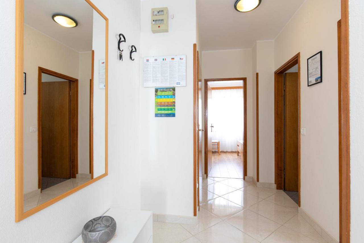Apartments Dujmovic Ivo 2 Baška Esterno foto