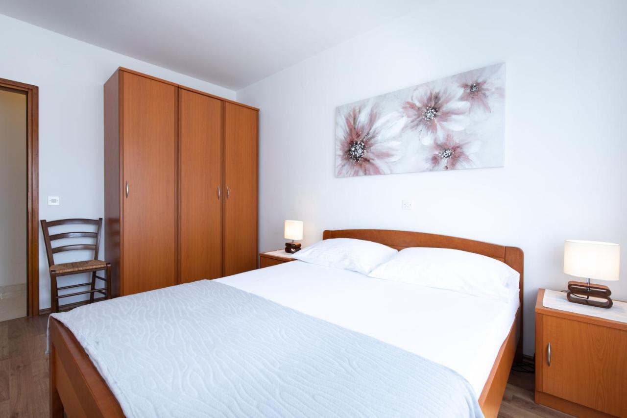 Apartments Dujmovic Ivo 2 Baška Esterno foto